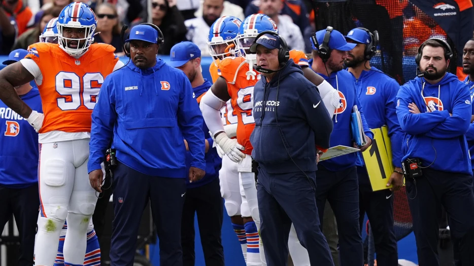 What makes Broncos HC Sean Payton such a great 4th quarter play-caller