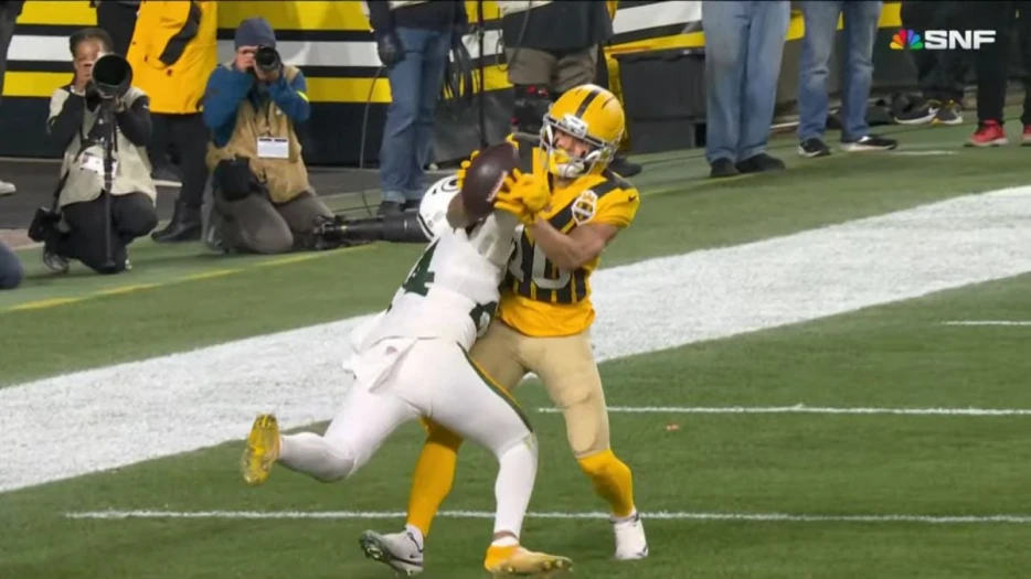 Aaron Rodgers ‘Gaining More Trust’ In Roman Wilson Behind The Scenes, DeFabo Says