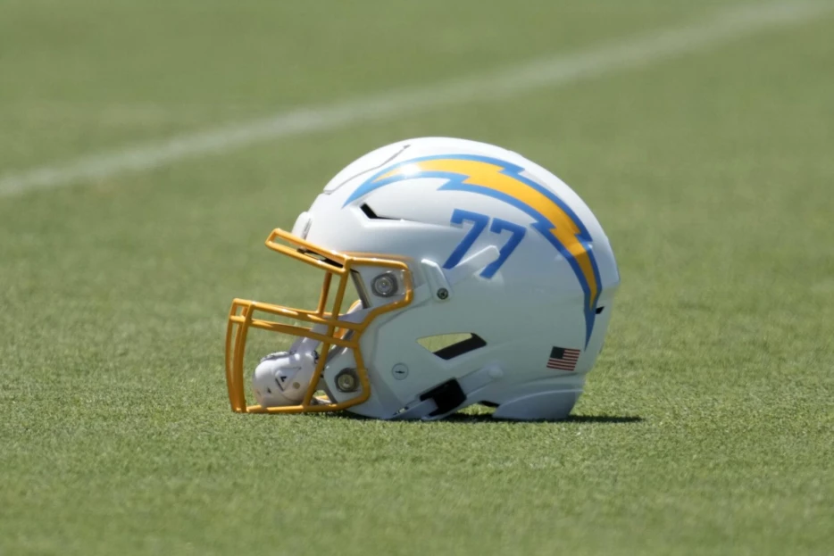 Chargers Tweak Practice Squad For Week 10