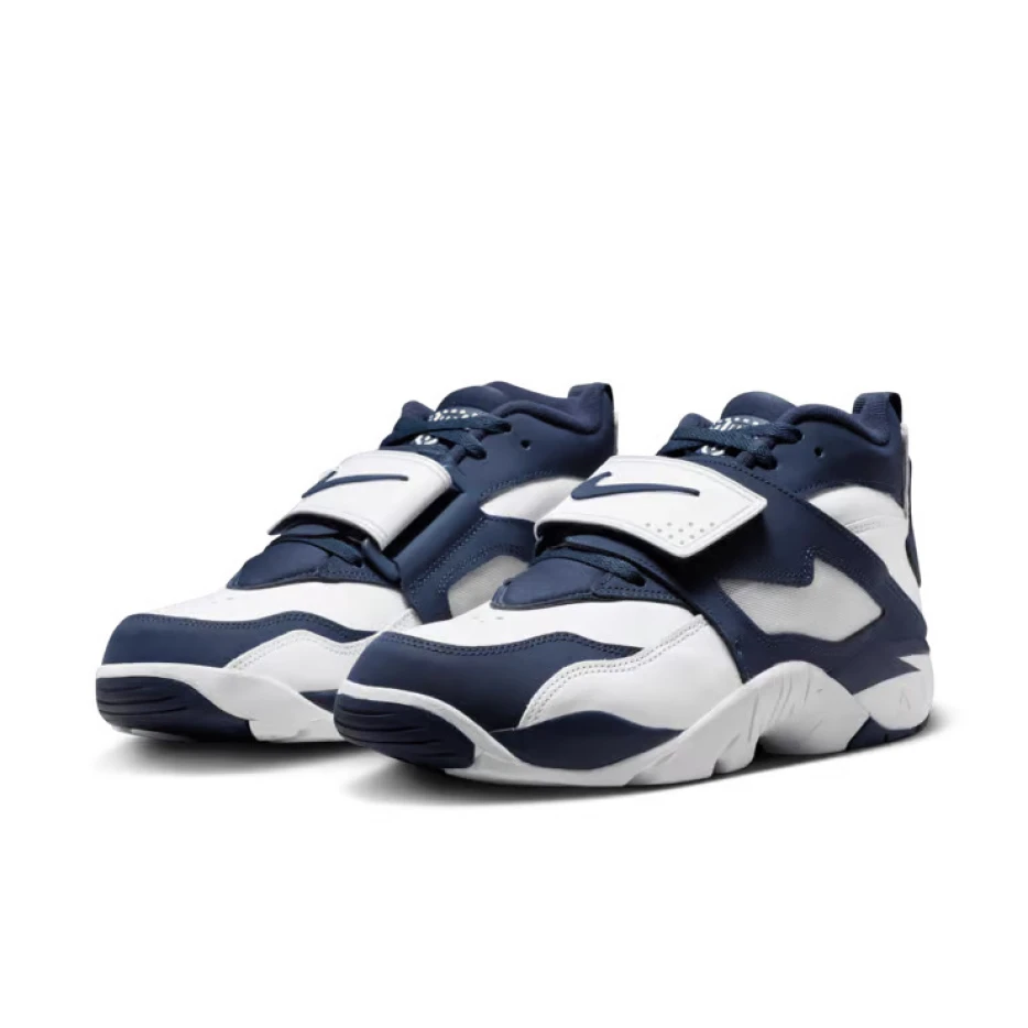 Nike is Bringing Back The Deion Sanders Air Diamond Turf In Dallas Cowboys Colors