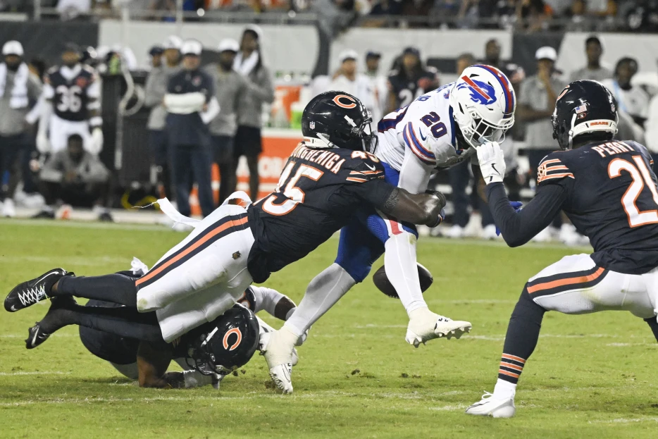 Bears Announce Two Roster Moves, Activate LB Amen Ogbongbemiga