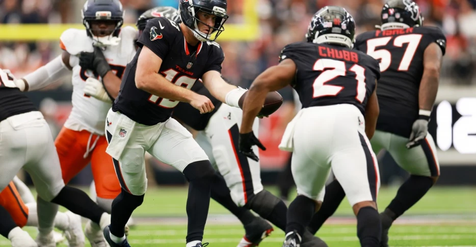 Group Think: Lack of success in one score games