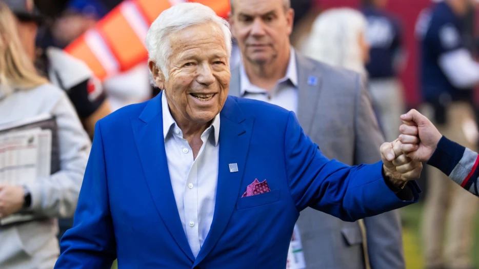 Patriots Owner Robert Kraft Named Hall Of Fame Semifinalist
