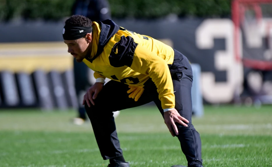 Steelers Edge Rusher Returns to Practice from Injury