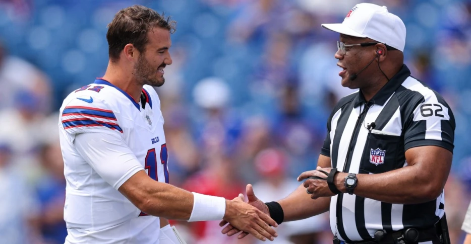 Bills vs. Dolphins in Week 10 officiated by Ron Torbert