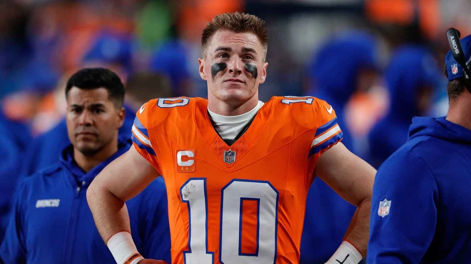 Broncos’ Bo Nix brushes off boos from home fans while taking blame for offense’s struggles