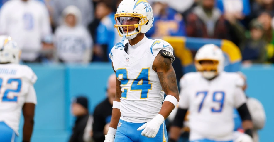 Chargers-Steelers Thursday Injury Report: CB Benjamin St-Juste dealing with groin injury
