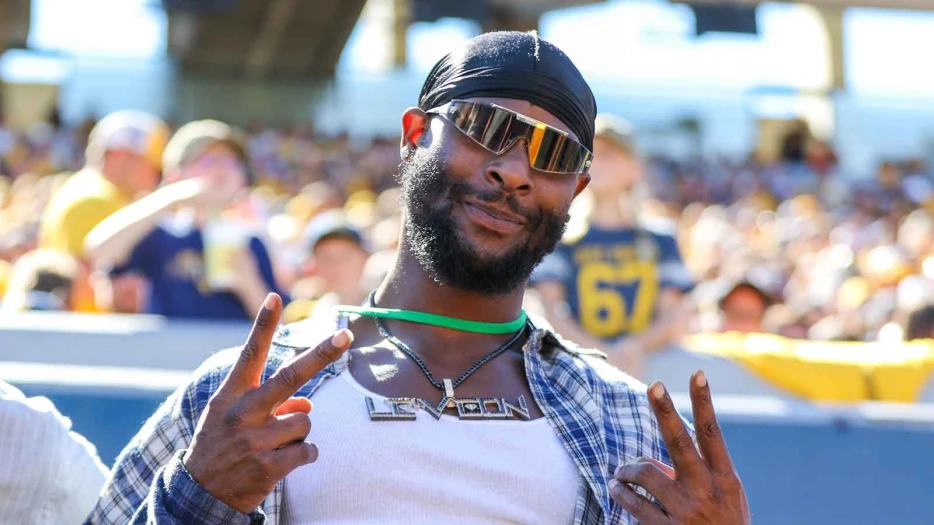 Ex-NFL star Le’Veon Bell issues 8-word message to Antonio Brown after Dubai arrest