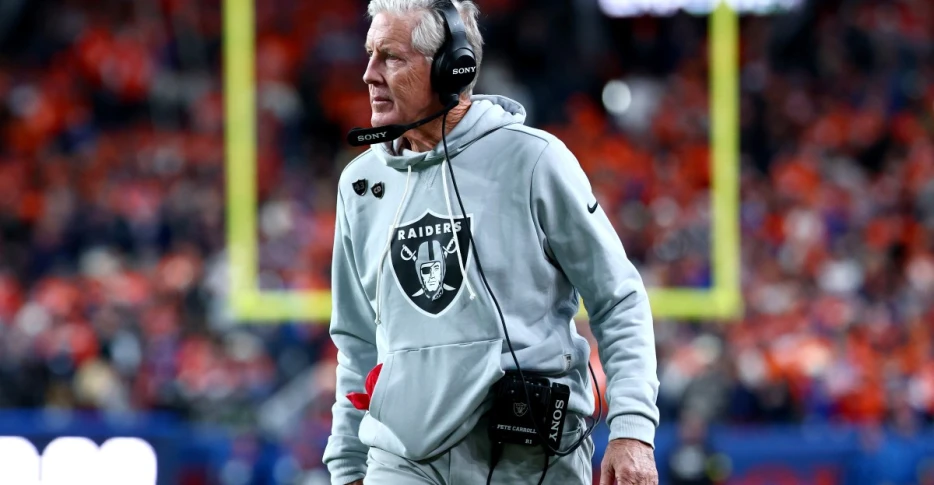 Pete Carroll’s Raiders play in historic stinker not seen since 1976 Seahawks