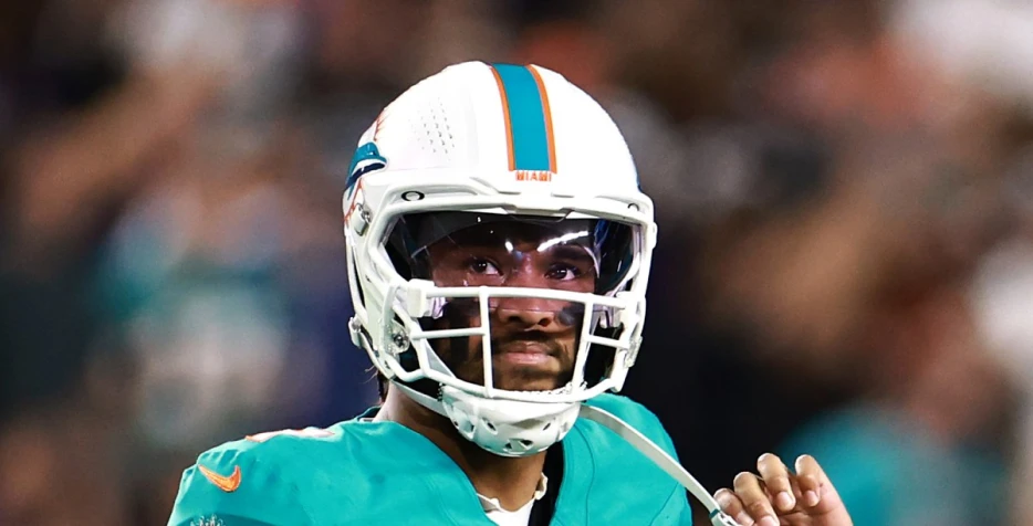 Tua Tagovailoa knows he has to improve – The Splash Zone 11/7/25