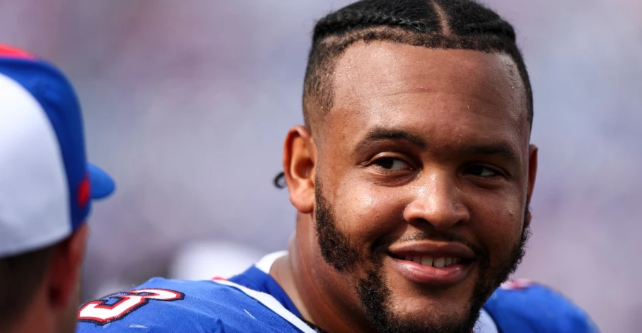 Bills news: LT Dion Dawkins to receive Key to the City of Buffalo