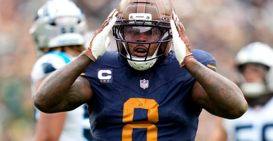 Green Bay’s run game needs to get going against the Eagles