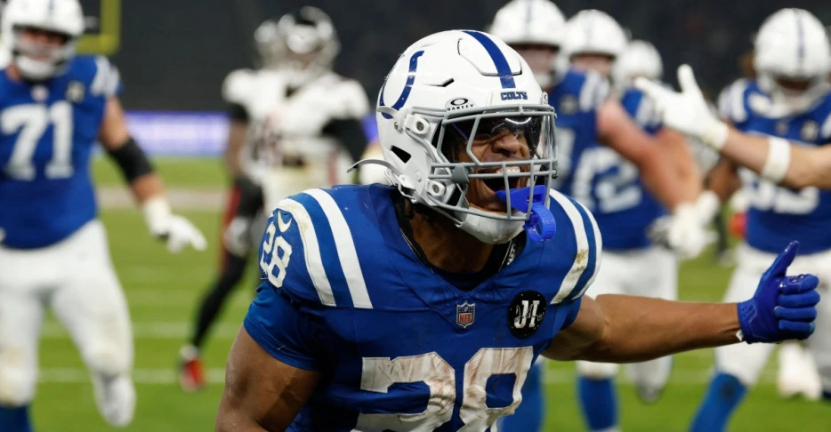 Colts RB Jonathan Taylor runs wild in Germany, clinching OT win against Falcons, 31-25