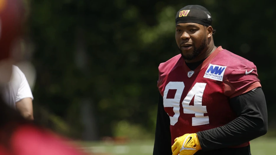 Commanders’ Daron Payne ejected from Lions blowout for punching Amon-Ra St. Brown