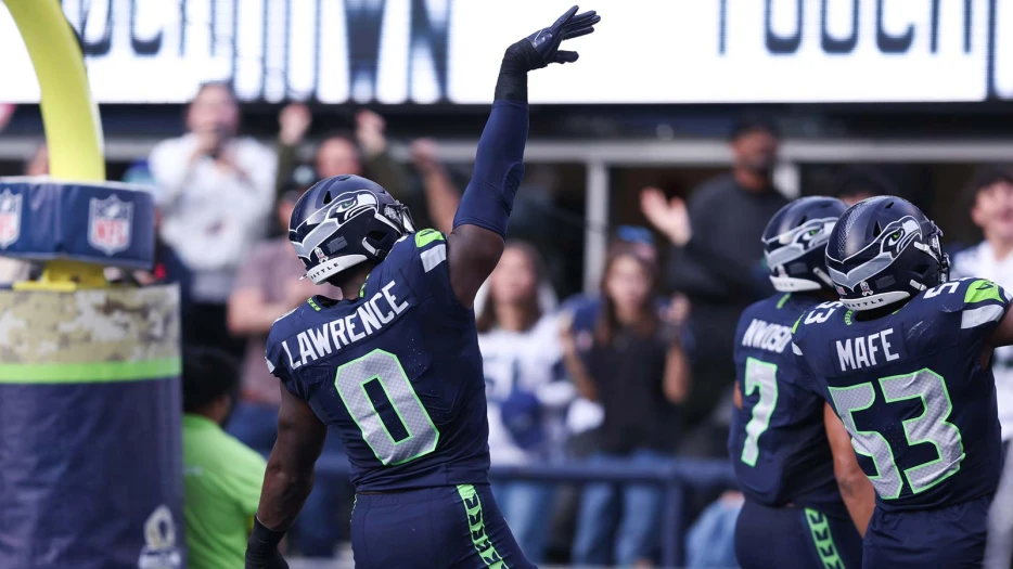 Demarcus Lawrence joins club with just 3 players in NFL history