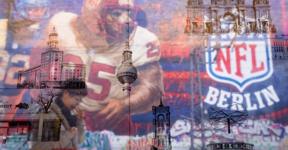 Indianapolis Colts vs. Atlanta Falcons, Week 10 in Berlin, DE