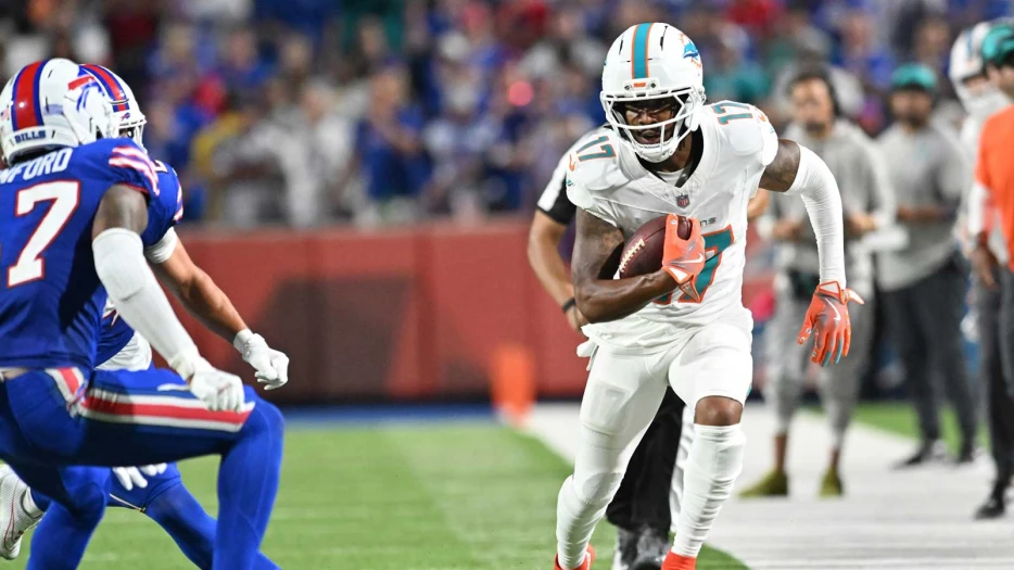 NFL rumors: How Bills’ rivals stoned Jaylen Waddle, Quinnen Williams trade efforts