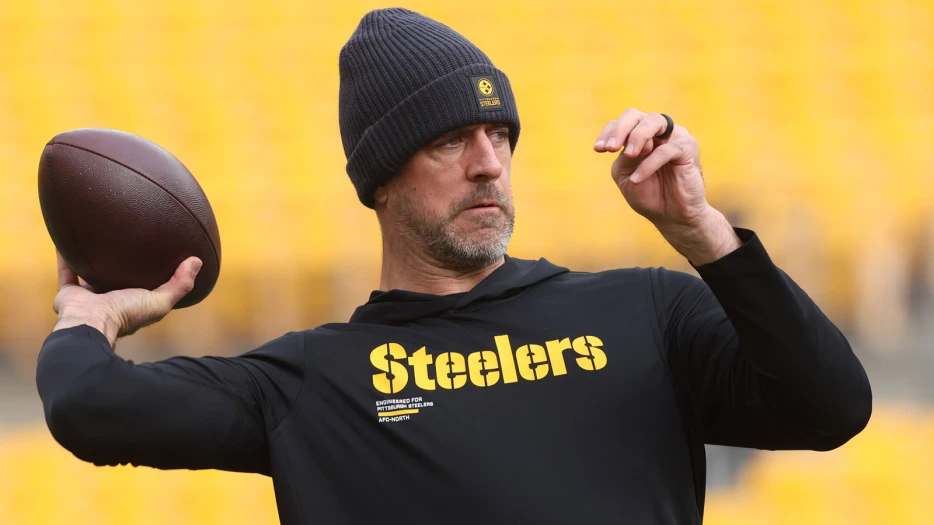 Why Pittsburgh Steelers WAGS describe Aaron Rodger’s wife as ‘phantom’