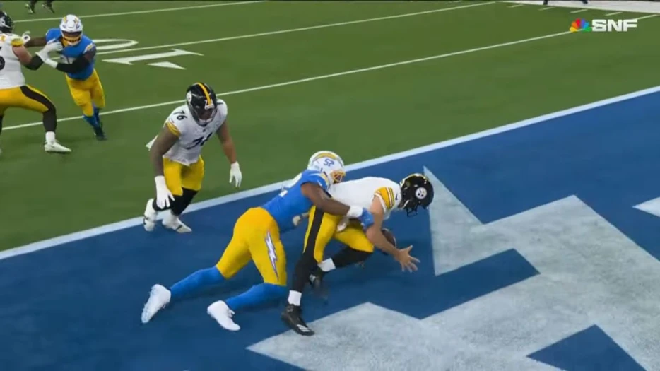 ‘8 Was Hit Too Much’: Troy Fautanu Says Steelers Need To Protect Aaron Rodgers Better