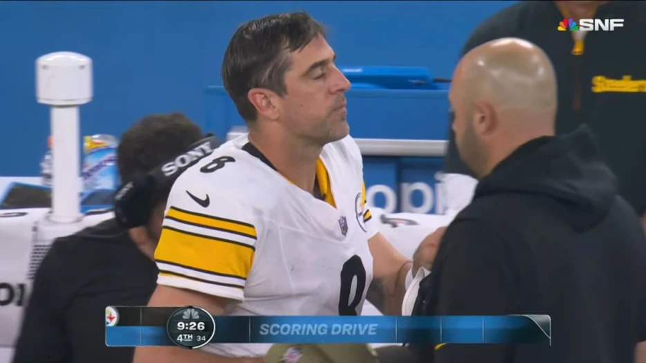 Aaron Rodgers Keeping Perspective After String Of Losses: ‘There’s Ebbs And Flows’