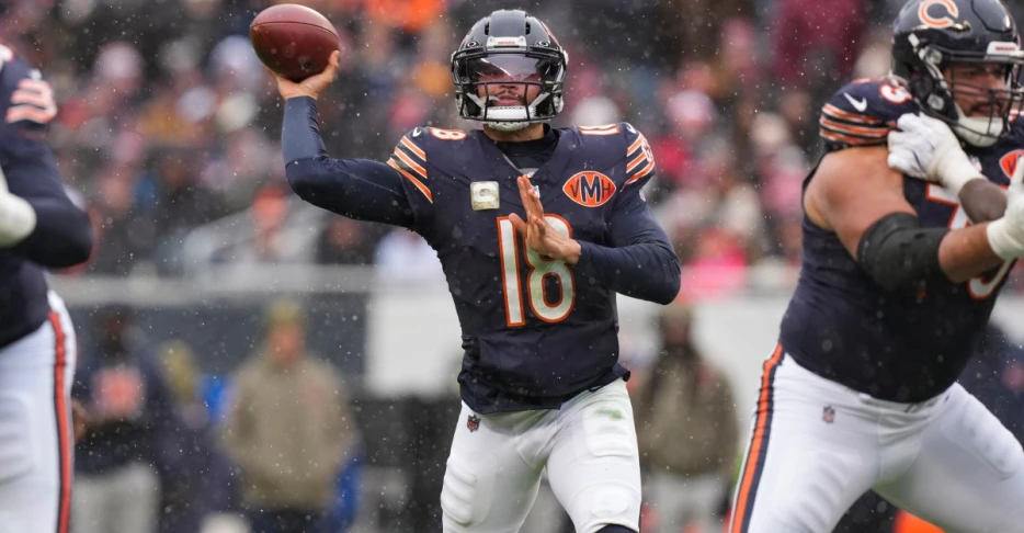 Bears vs. Giants Game Balls: We Have A Franchise QB