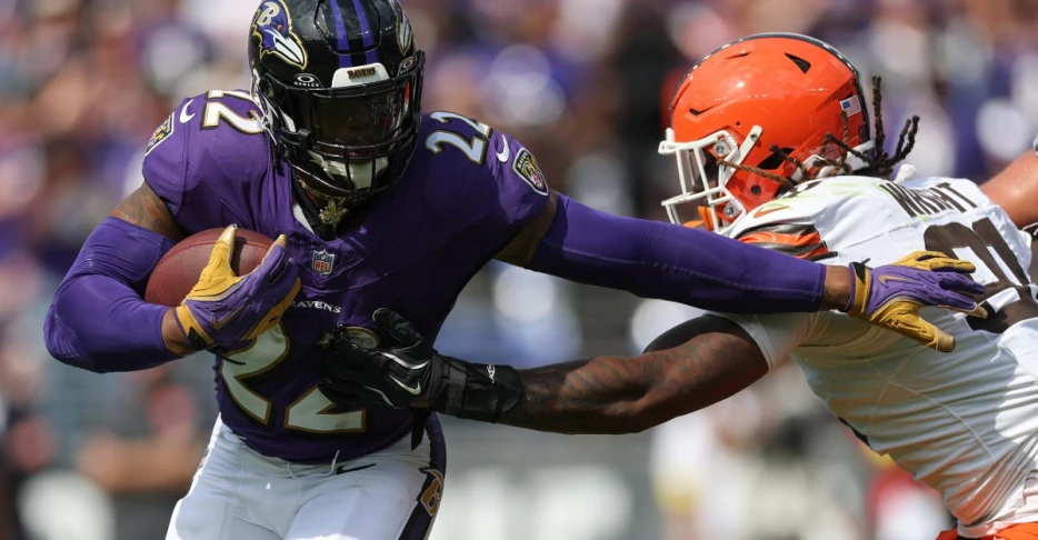 Cleveland Browns are back at home, but the Baltimore Ravens are getting big odds to win
