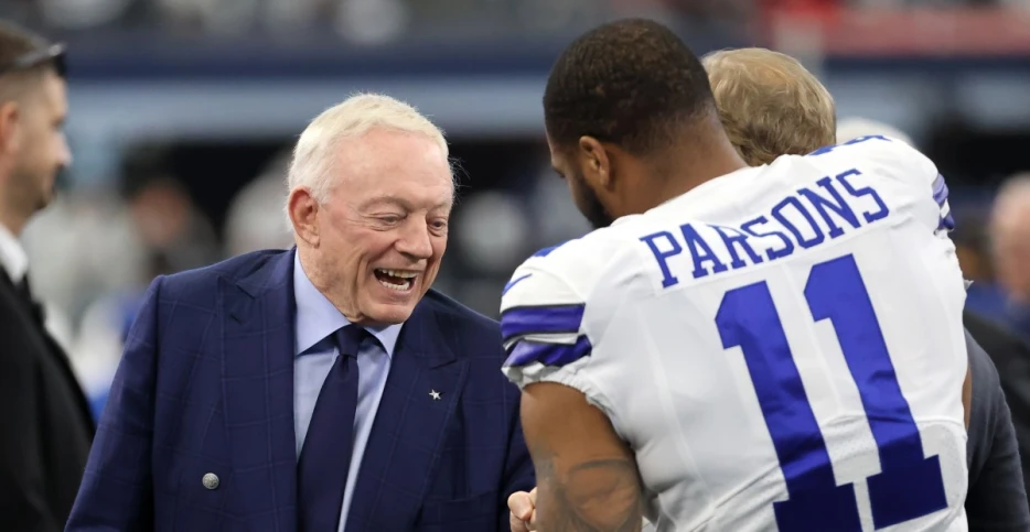 Cowboys news: Jerry Jones added strategic clause to keep Micah Parsons from NFC East