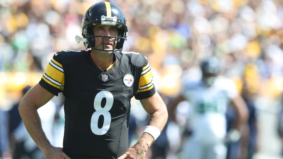 Even Aaron Rodgers Is Beginning To Acknowledged He’s Washed And It’s Honestly A Little Sad