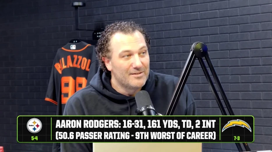 ‘It’s The Feel:’ Aaron Rodgers Was ‘Just Off’ In ’40-Year-Old Regression Game,’ Analyst Says