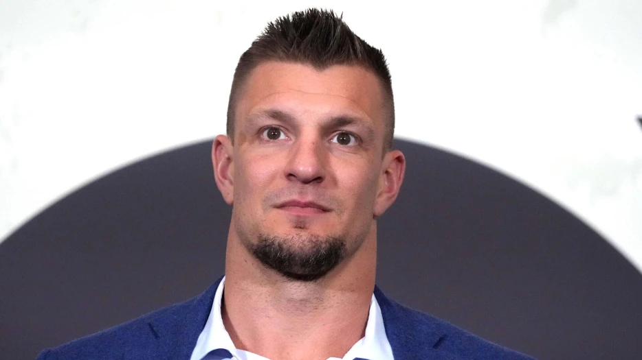 Patriots Make Rob Gronkowski Announcement After Surprising Revelation