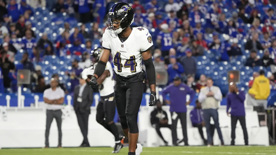 Ravens’ Marlon Humphrey may need minor finger surgery