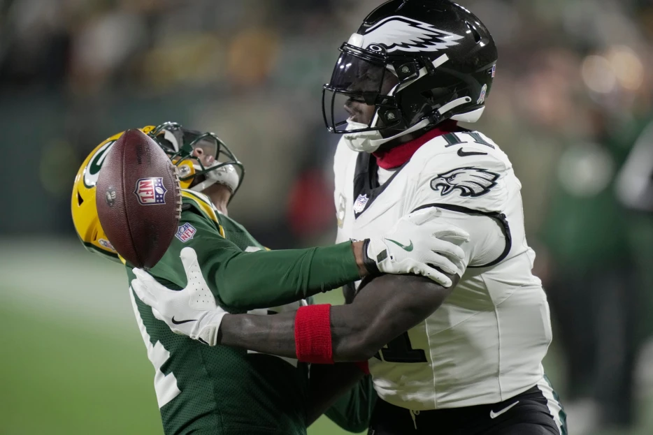 4th and 6: Obviously the Eagles Thought they Could Ice Green Bay the Same Way They Iced Minnesota