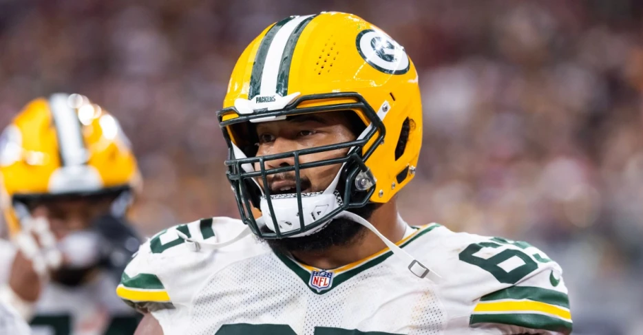 Aaron Banks has been an expensive mistake for the Packers