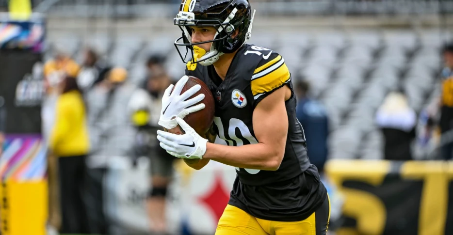 Mike Tomlin says Steelers need more out of receivers