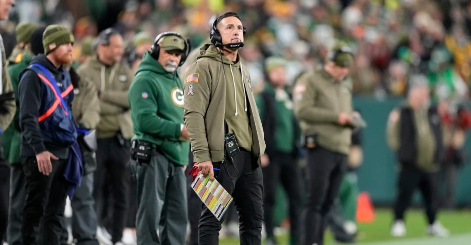 Tuesday Cheese Curds: Packers looking like pretenders, not contenders