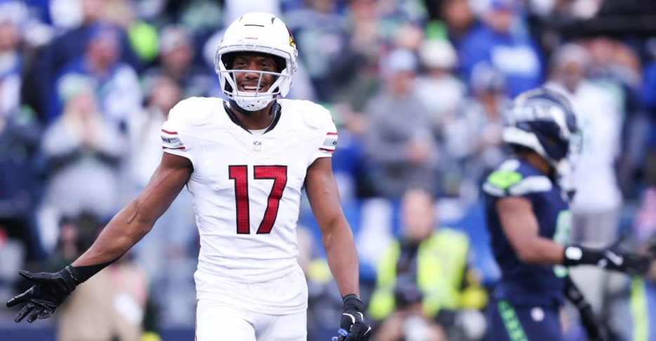 Zay Jones done for season after achilles injury against Seahawks