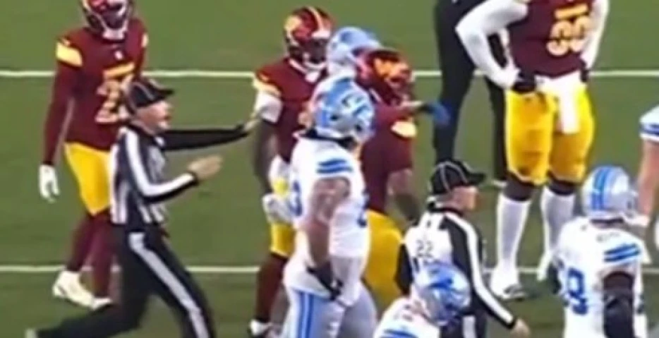 All aTwitter: 12-Nov-25 – Watch Amon-Ra St. Brown deliver a right hook to Daron Payne &amp; the ref rush in to break it up