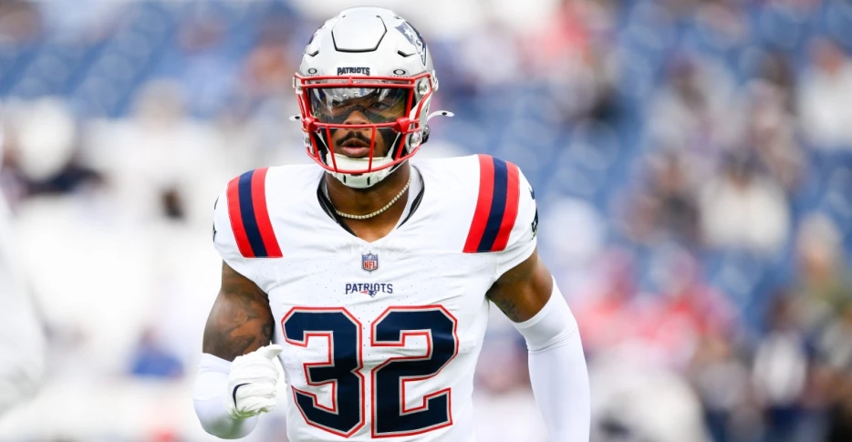 Browns roster: 4 moves on Tuesday, all on the defensive side of the ball