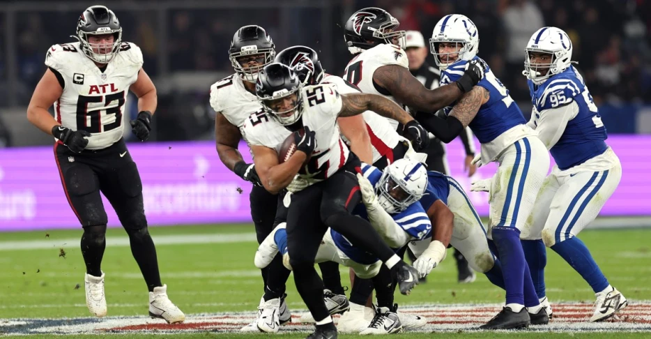 Can the Falcons salvage the season? Falcoholic Live, Ep354