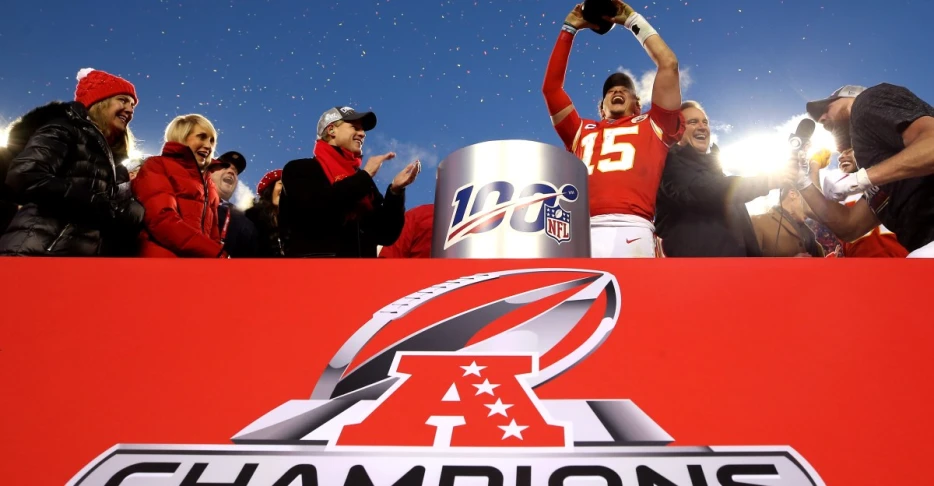 Chiefs News 11/12: Analyst believes Chiefs will win AFC number 1 seed