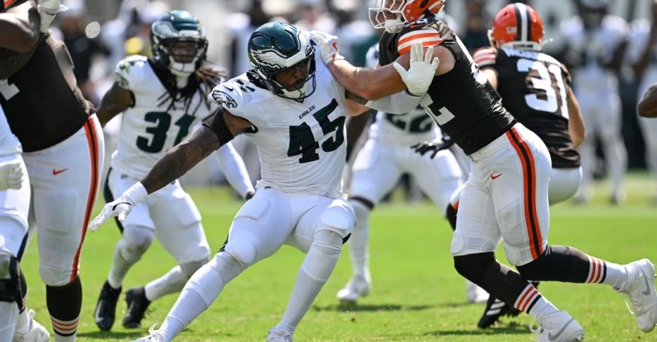 Daily Dawg Chow 11/12: Browns make several roster moves on defense