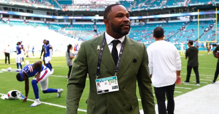 Dolphins make front office moves – The Splash Zone 11/12/25