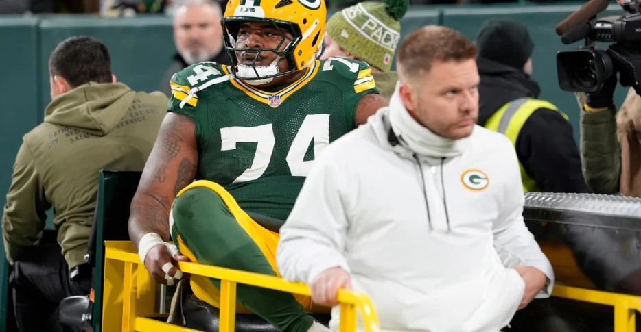 LaFleur: Elgton Jenkins is ‘highly unlikely’ to come back this year