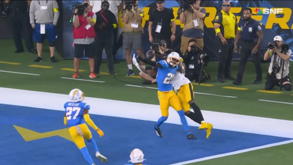 ‘Other Guys Gotta Get Open:’ Rodgers Challenges Steelers WR Room, Knows Metcalf Is ‘Doubled Every Third Down’