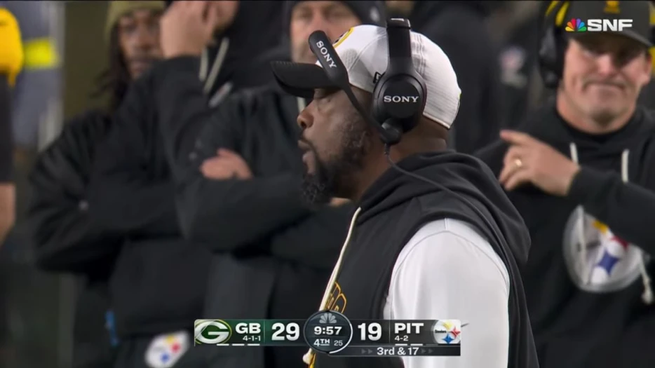 ‘The Steelers Are Awful’: Analyst Thinks Pittsburgh’s Hopes Are Dead, Mike Tomlin ‘Might Be In Trouble’