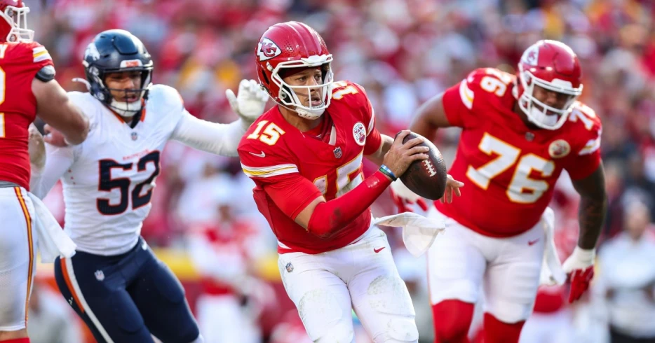 Against the Broncos, the Chiefs’ AFC West title streak is in jeopardy
