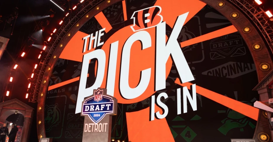 Bengals go defense in first Mock Draft of the season