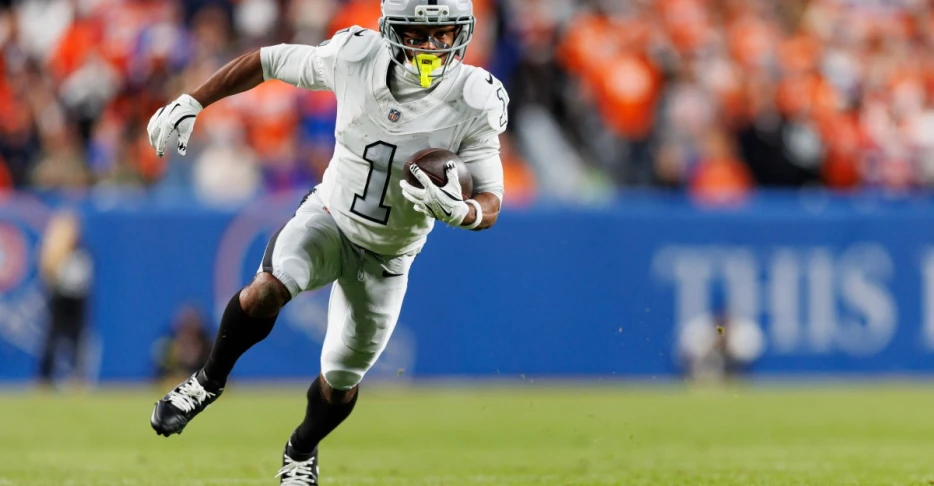 Can Tre Tucker be true top wide receiver?