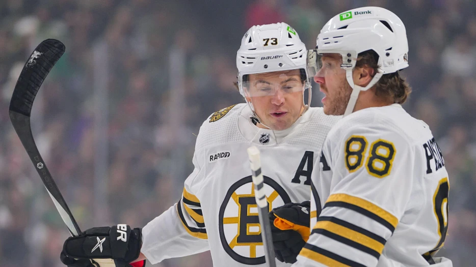 Charlie McAvoy, David Pastrnak Rep New Patriots Jerseys Before Senators Clash
