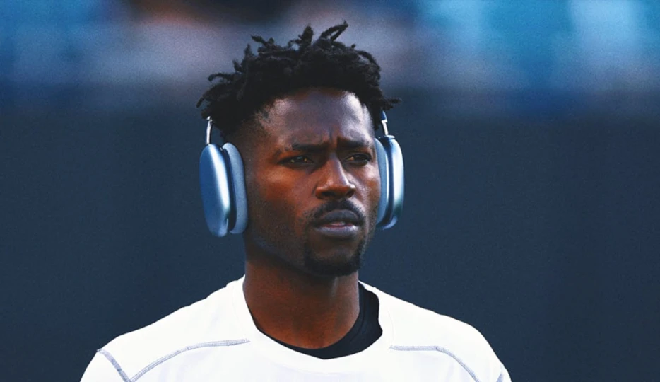 Former NFL Star Antonio Brown Released From Jail to Await Attempted Murder Trial